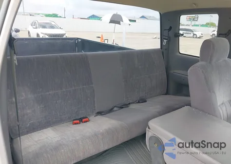 1997 Dodge Ram 1500 z USA, uszkodzony, nr VIN 3B7HC13Y2VM568014